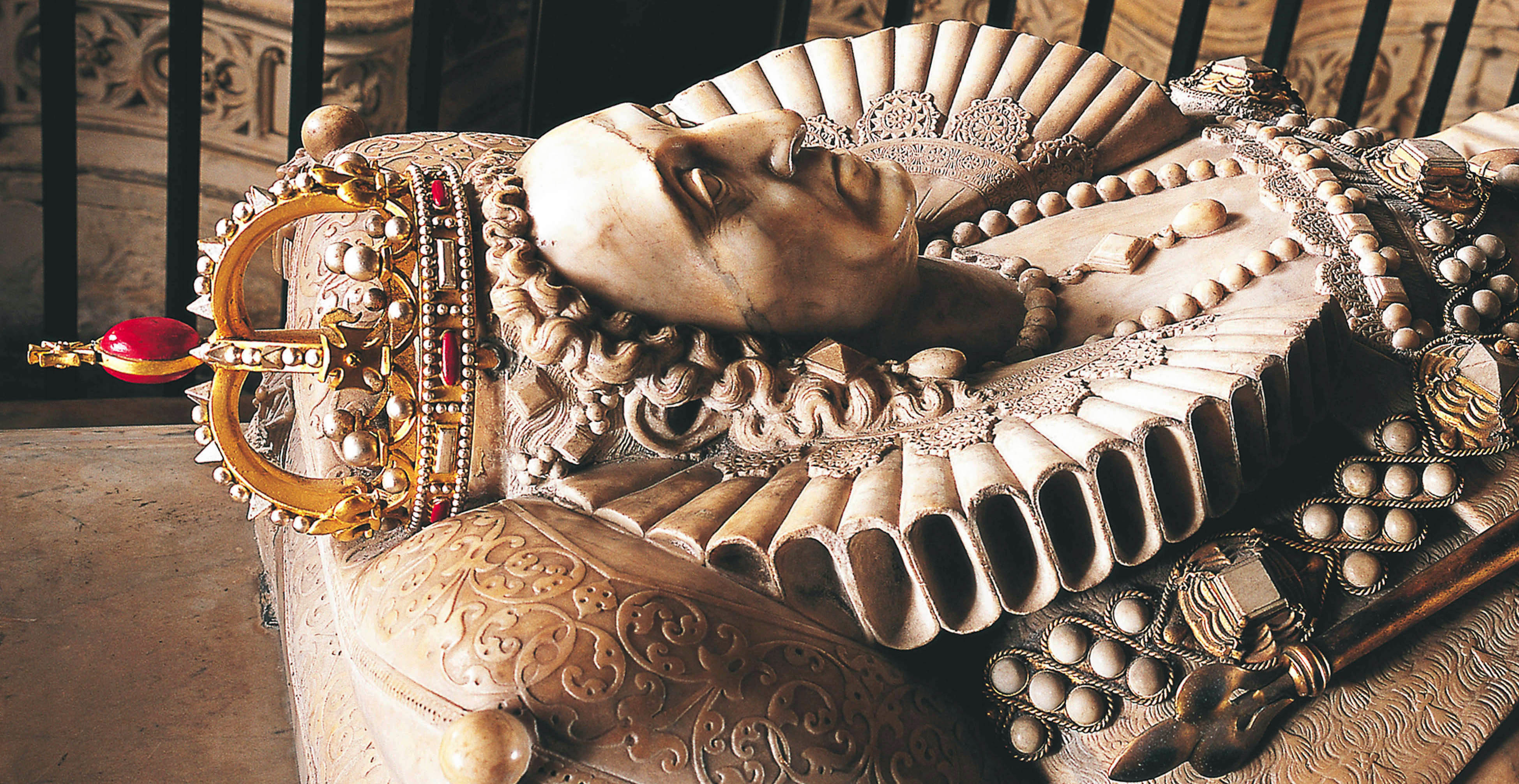 Elizabeth I Tomb Effigy Head Ruff Ah 300