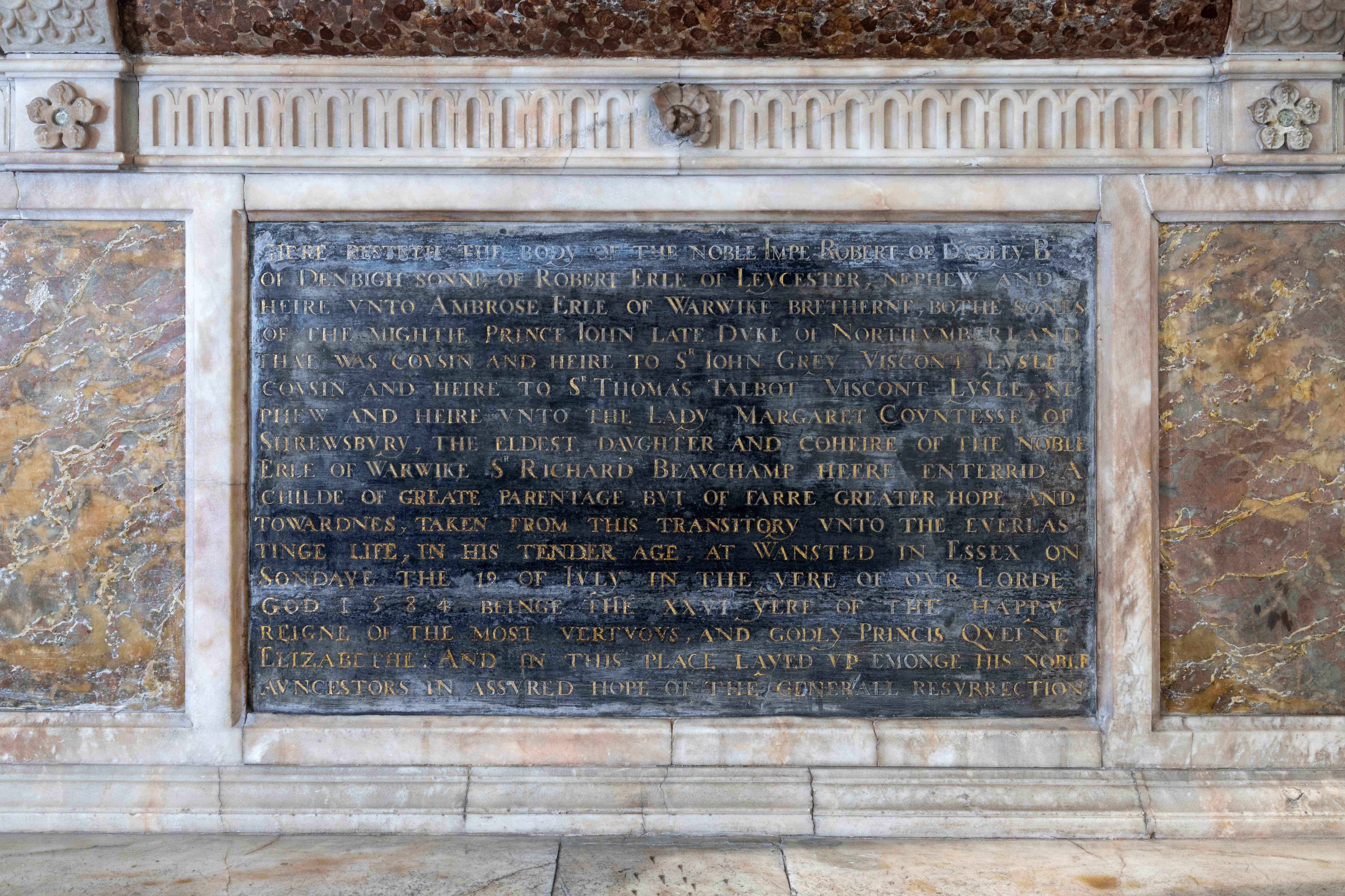 4  Inscription © The Collegiate Church Of St  Mary Warwick Reduced